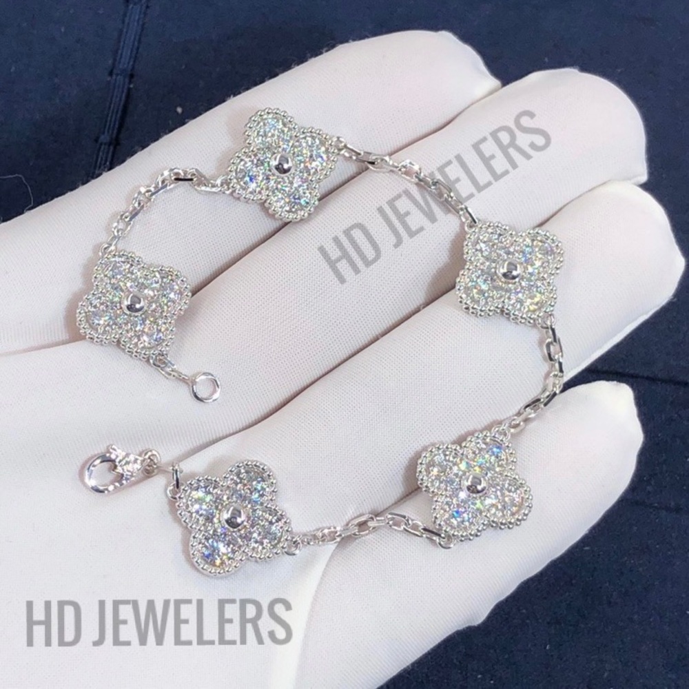 5 Vintage Motif Clovers Solid 925 Sterling Silver Lab Diamond Stones Bracelet
